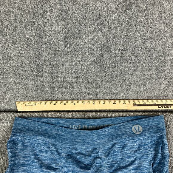 Lululemon Compression Shorts Womens XL Blue Seamless Athletic Stretch Workout - Picture 2 of 8